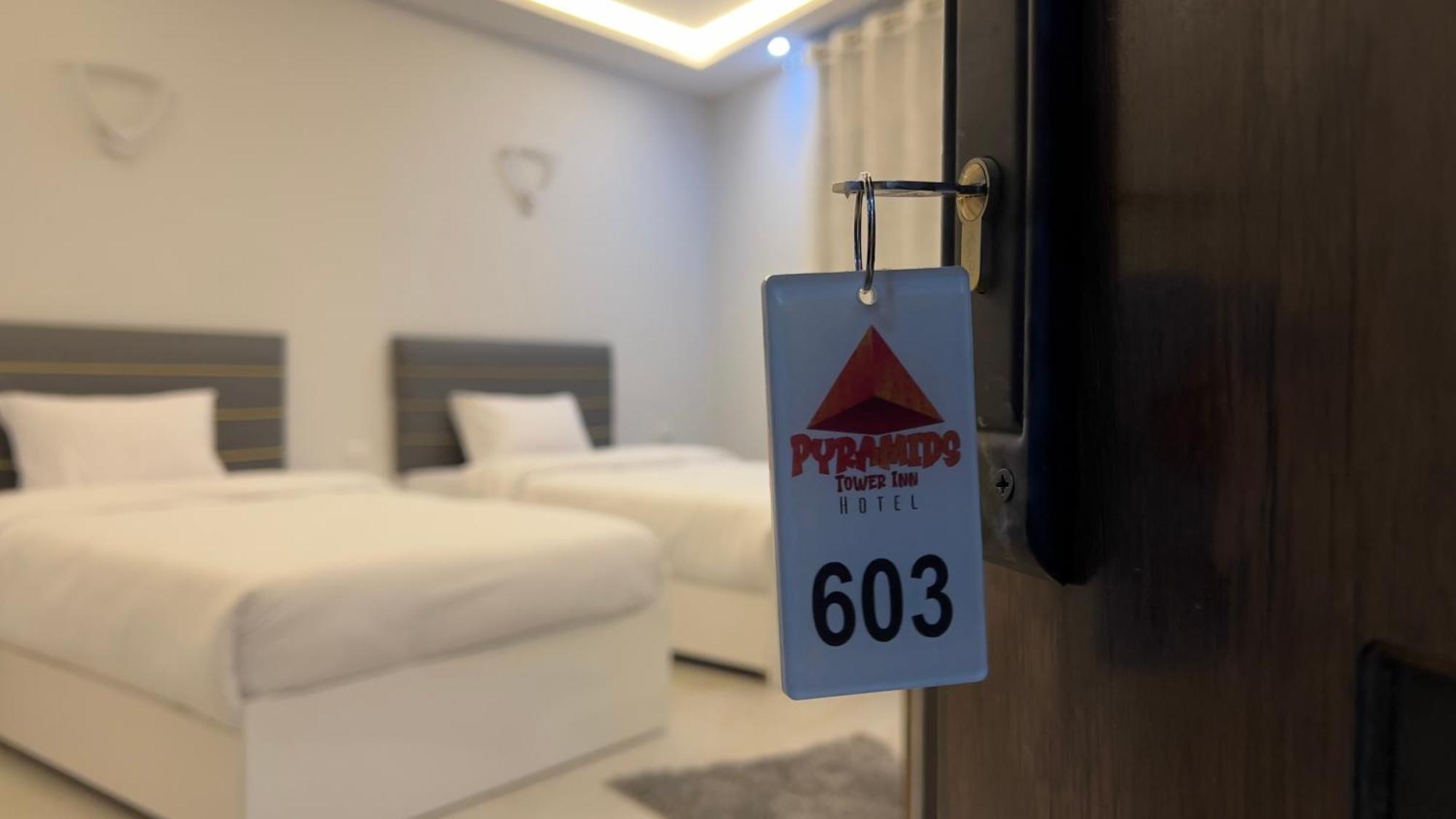 Pyramids Tower View Inn Nazlat as Sammān Zewnętrze zdjęcie
